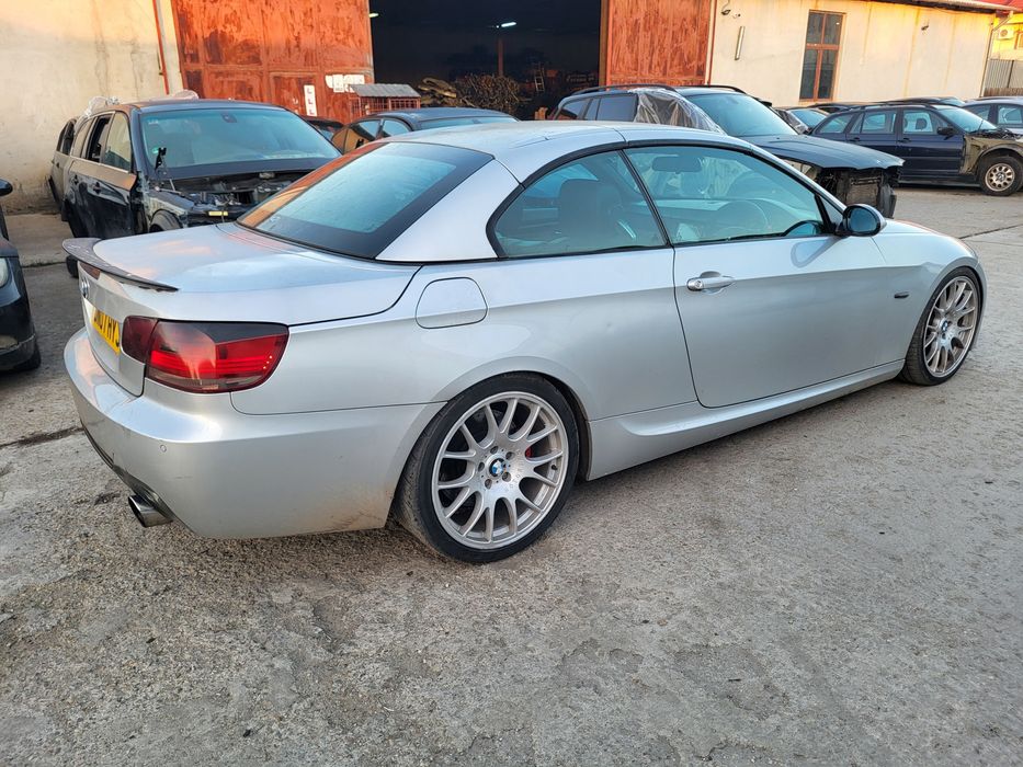 Bara spate m pachet cu difuzor dublu bmw e92,e93