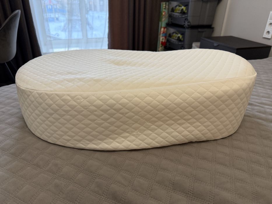 Кокон для новорожденных