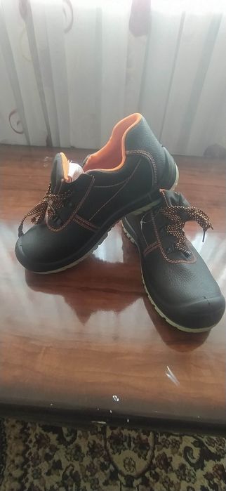 Обувь новая из рассия