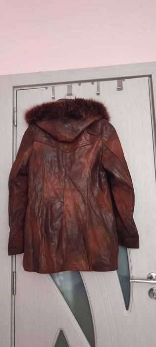 Дамско яке с лазерна обработка от ест.кожа.