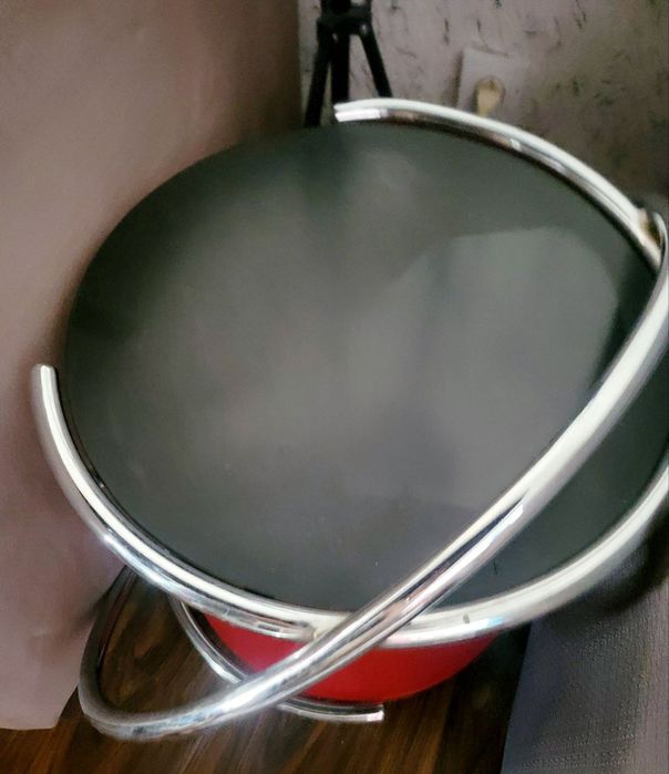 Евро журнальный столик оригинальный и очень вкусный