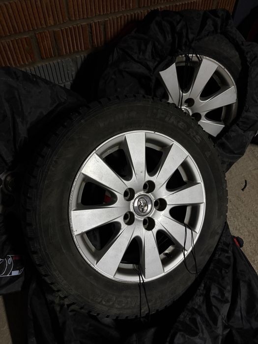 Комплект колес Тойота R16