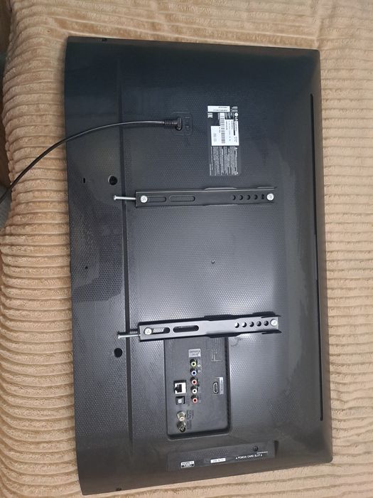 Продам телевизор  LG рабочий