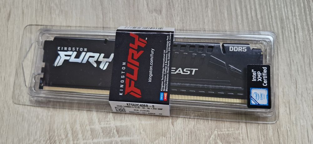 Памет 8GB DDR5 5200MT/s, Kingston FURY Beast