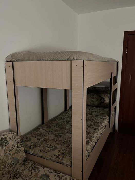 Продам двухъярусную кровать