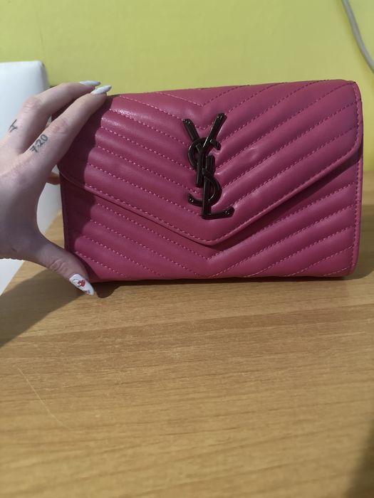 Малки стилни чантички !