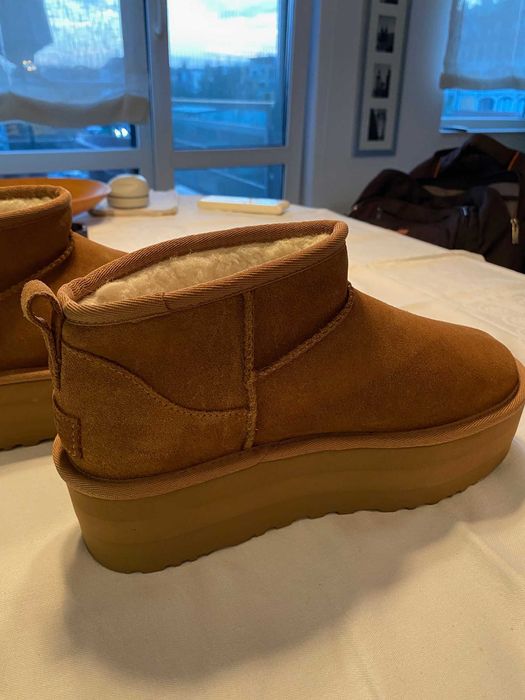 UGG Дамски Боти платформа