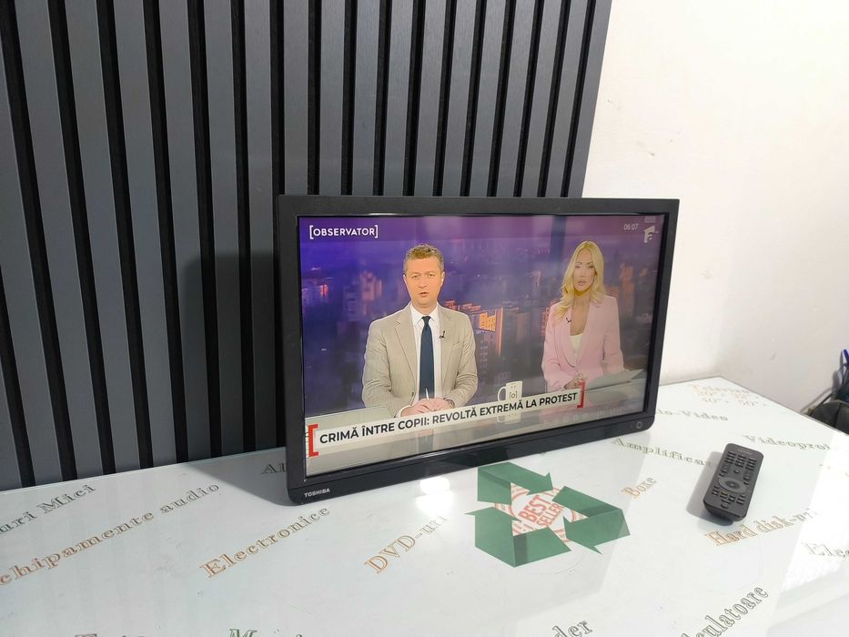 Televizor Toshiba 24D1333G 24 inch LCD TV Full HD HDMI USB