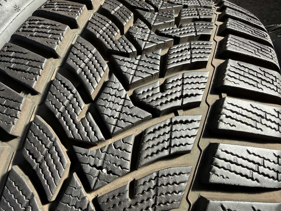 4x Anvelope Iarna 235/45 R18 M+S - GoodYear Ultra Grip Performance+