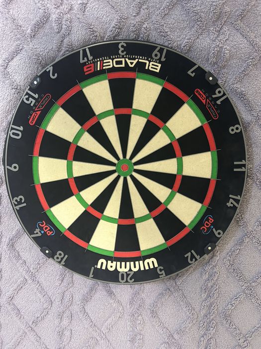Winmau Blade 6..