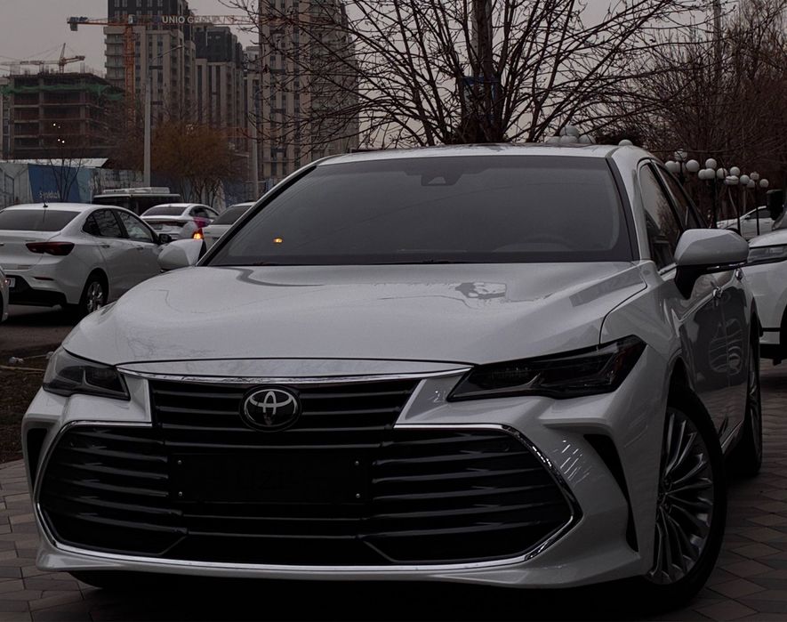 Toyota Avalon 2022 Hybrid