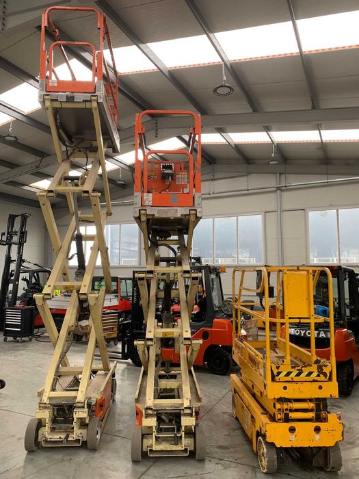 Inchirieri - de Inchiriat Nacele tip foarfeca