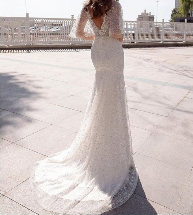 Rochie mireasa model deosebit