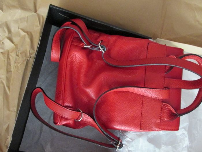 Rucsac "IUTTA " din piele naturala (ROȘIE) - HAWK NOU