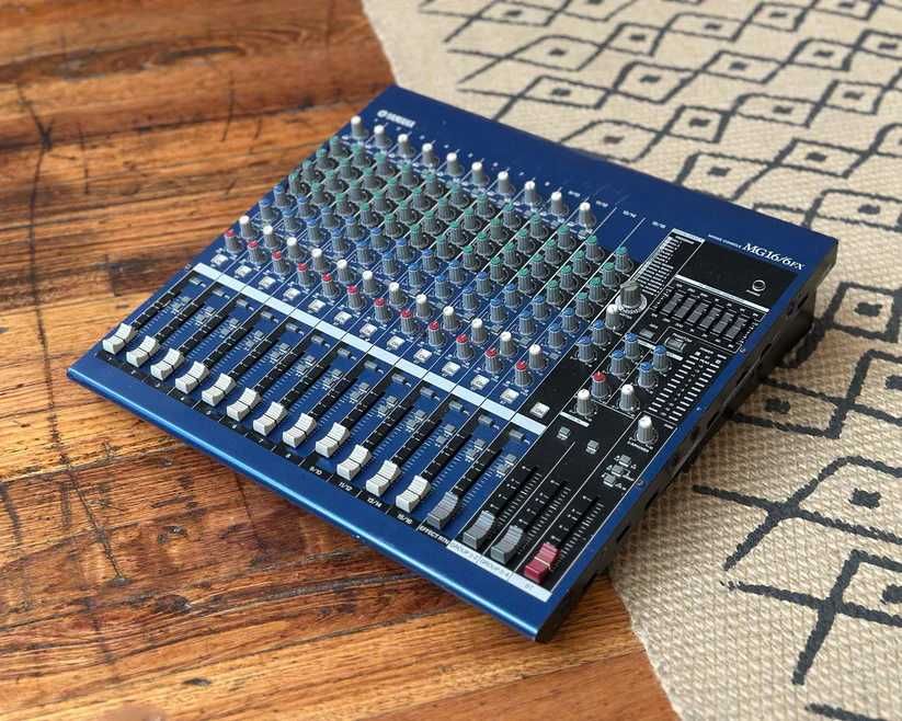 mixer yamaha mg - Instrumente muzicale | OLX.ro
