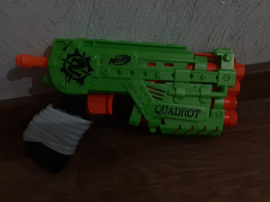 Продам пистолеты Nerf