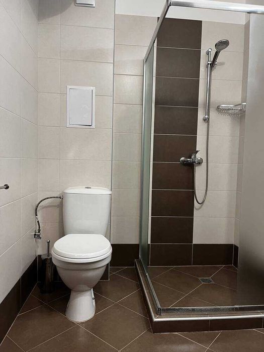 Дава се под наем Двустаен апартамент в Бургас, Лазур - 55 кв.м за 612 € - Снимка #5