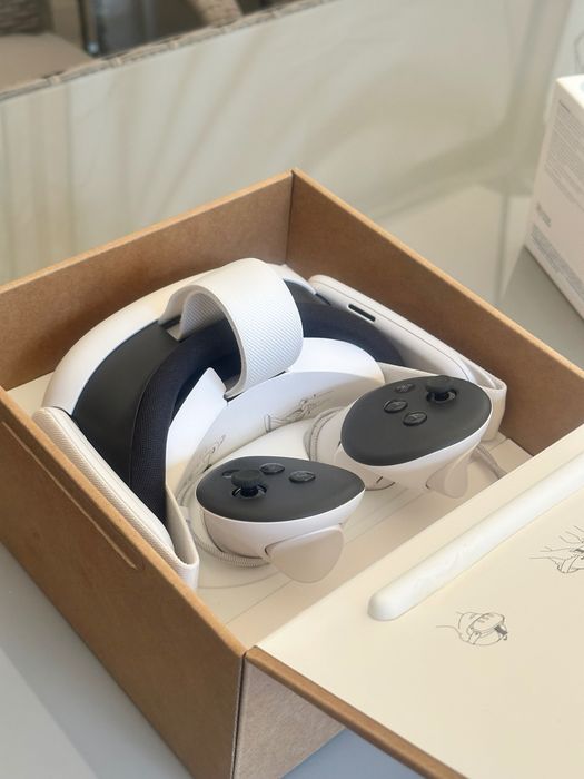 Meta Quest 3 VR 512GB + 2 години гаранция КАТО НОВ