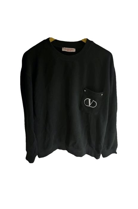 пуловер Benetton и блуза Valentino