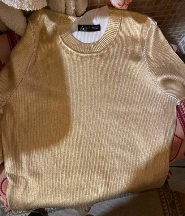 Дамска Блуза Златна