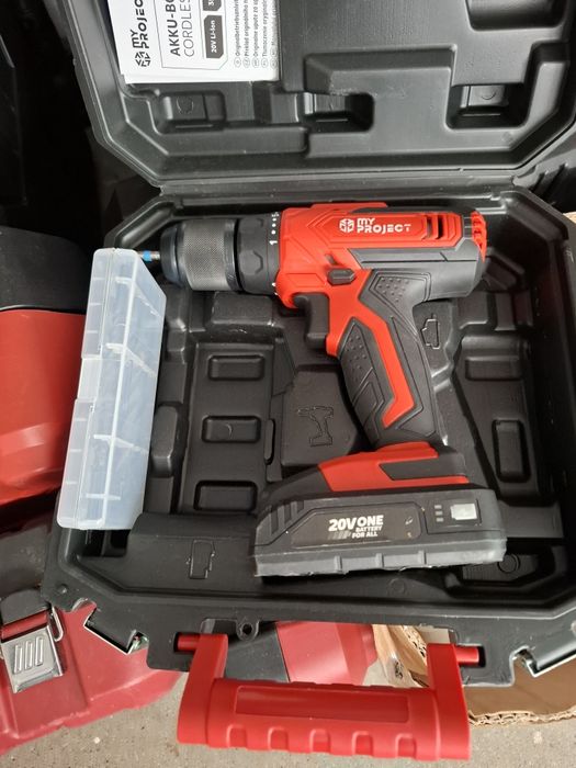 MY PROJECT acumulatori si scule