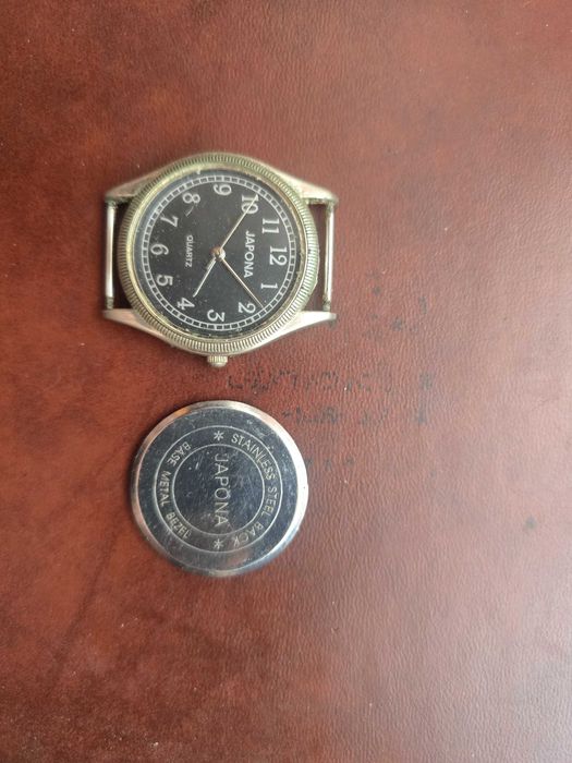 Vand ceas JAPONA QUARTZ black , vintage 1990's