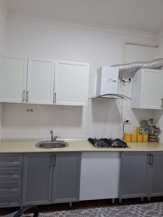 Продается кухонная мебель