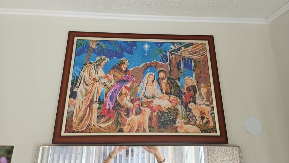 Продава се гоблен ,,Рождество Христово”