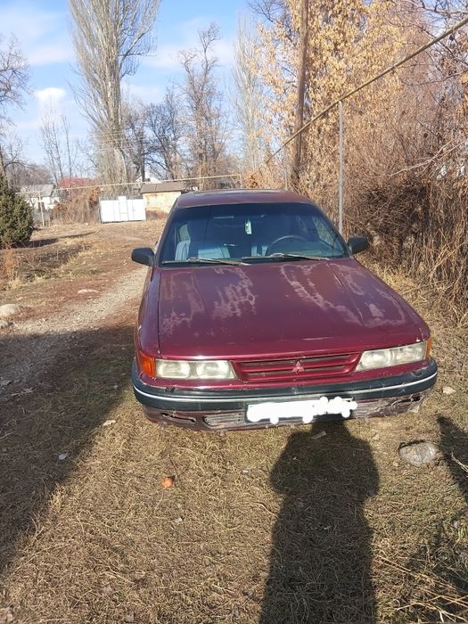 Митсубиси Галант