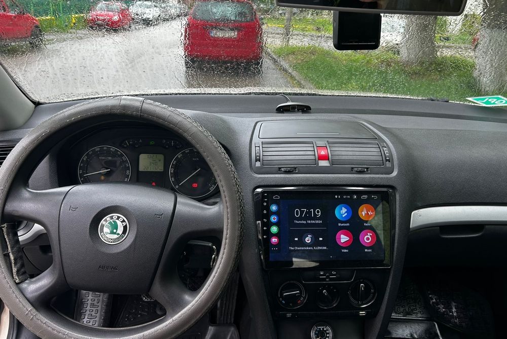 Vând sau schimb Octavia 2 pe Gpl