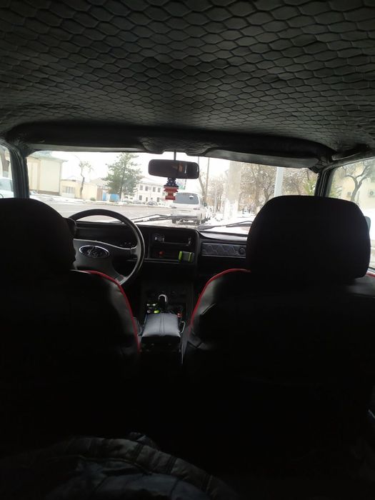 Vaz 2104 sotiladi