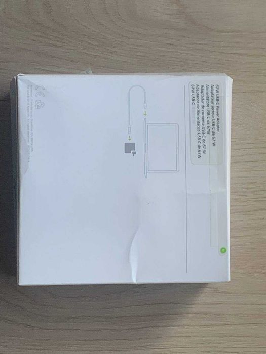 Быстрая зарядка для MacBook  61 watt бесплатный доставка