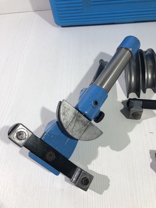 Presă hidraulică manuală pt îndoit țevi