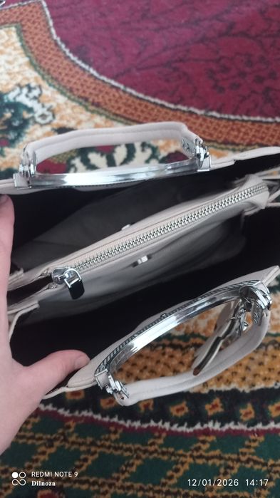 Yangi sumka sotiladi