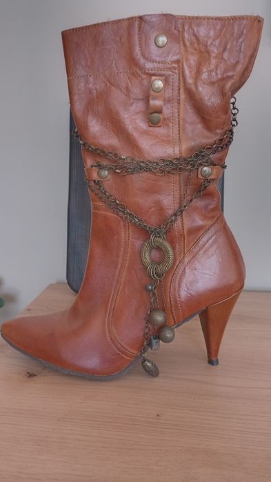 Дамски ботуши за ценители. Естествена кожа ръчна изработка  последен
