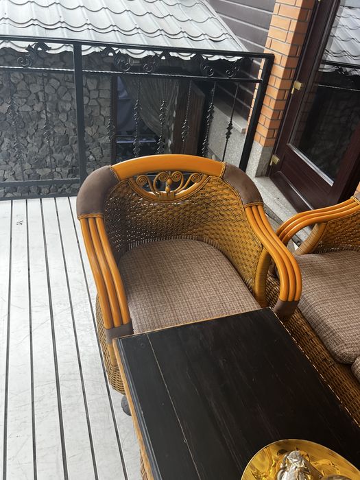 Продам комплект из Ротанги