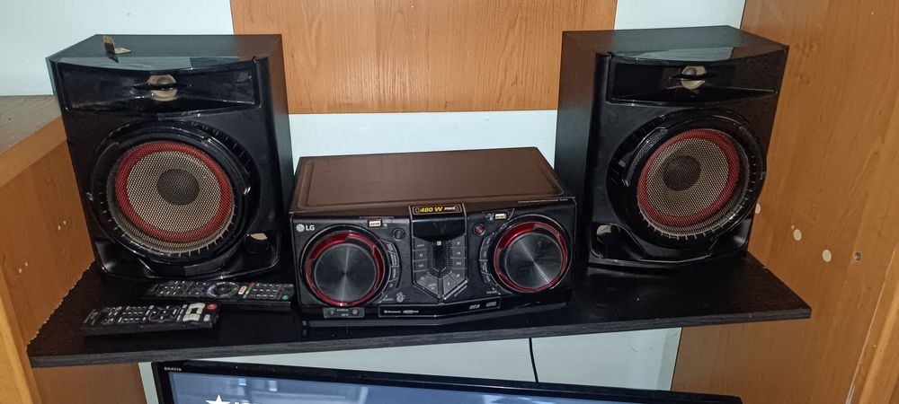 Продам центр LG -SG 44