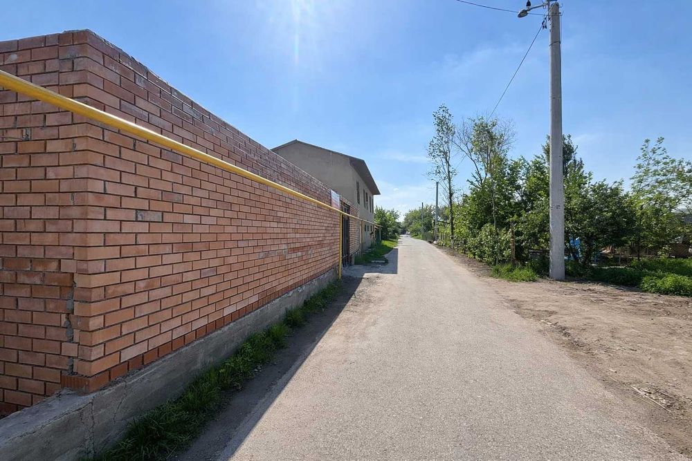 Продаю участок 3.1 сотки с начатым строительством в Яшнабадском районе
