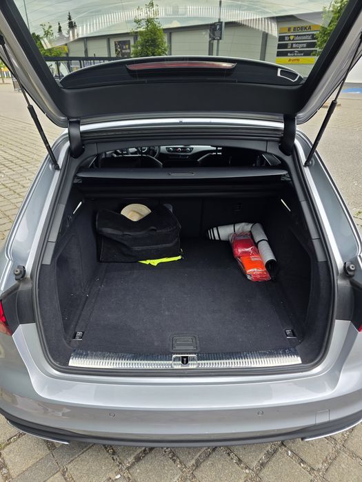 Audi A4 Facelift 2022 | 172.000 km Reali | 204 CP | MATRIX | B&O