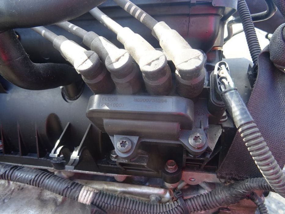 Vand Bobina De Inductie Dacia Sandero 2 1.2 Benzina Euro5 din 2014 cod: H8200734204