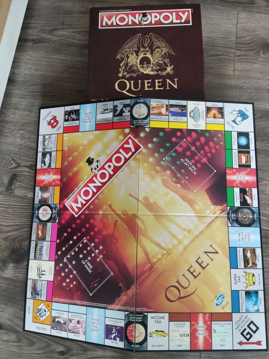 Лимитирано монополи Queen