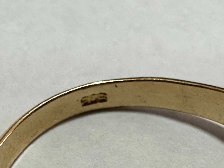 Златен дамски пръстен 14K – 2,62 г, размер 55,5