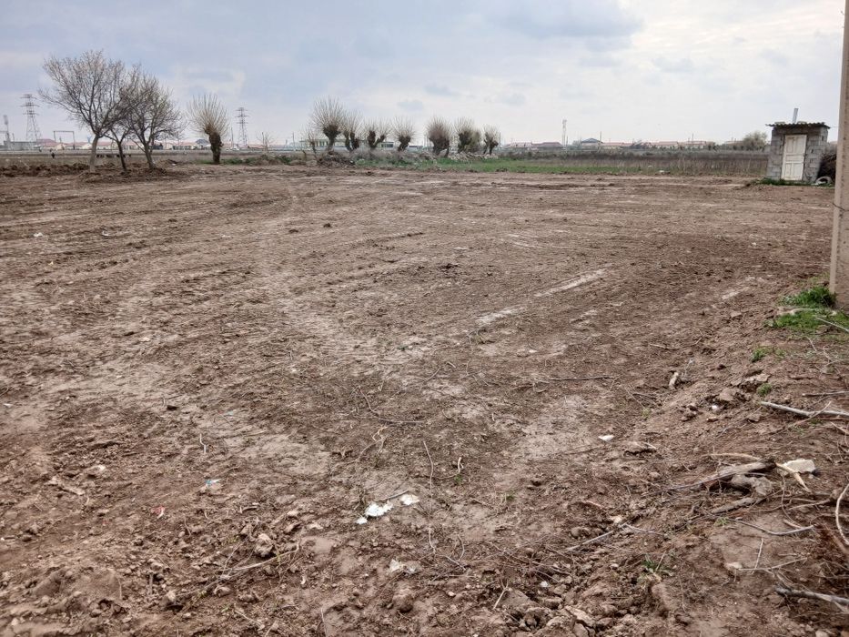 Yer sotiladi qurilishi tugallanmagan uy