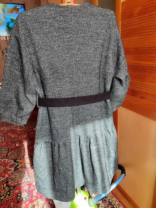 Пальто с поясом р.50