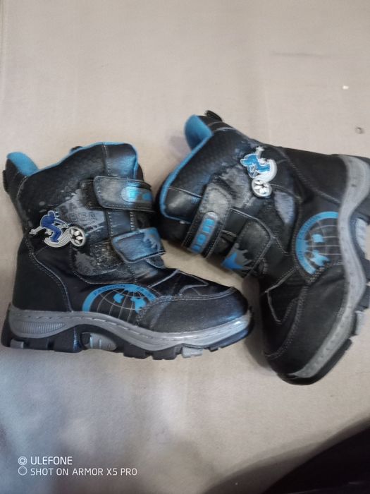 Зимни боти за момче