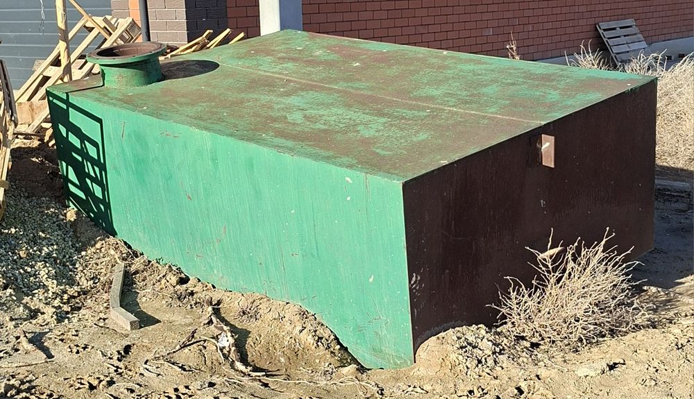 Продам ёмкость для воды.