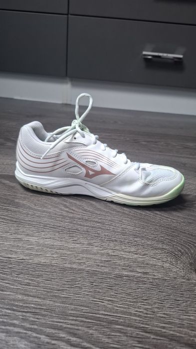 Mizuno Cyclon Speed 3