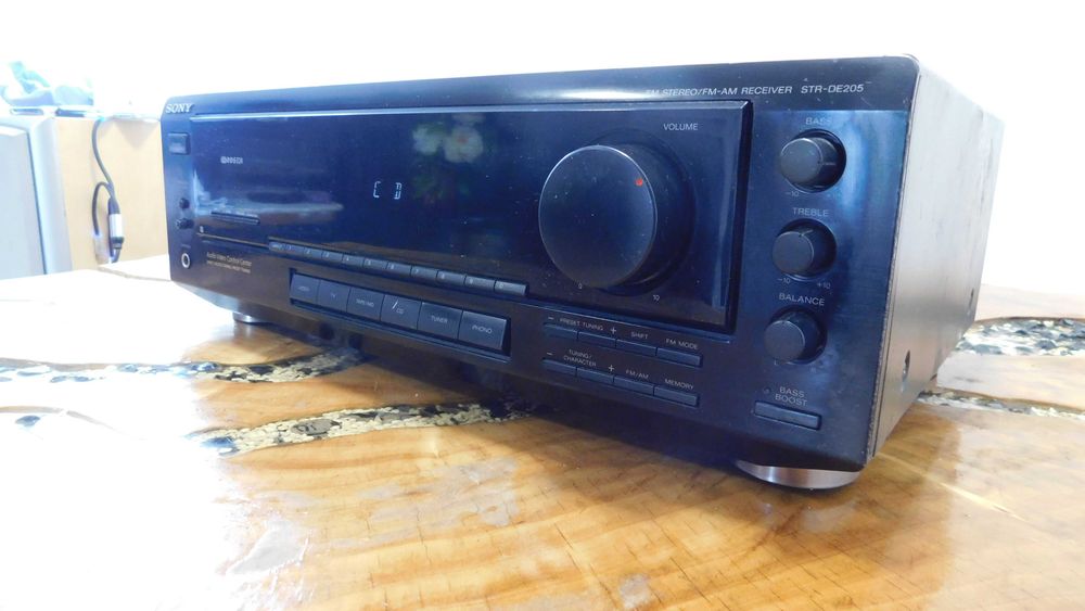 statie / amplificator sony str de205