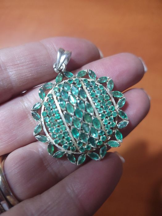 Pandantiv argint smaralde