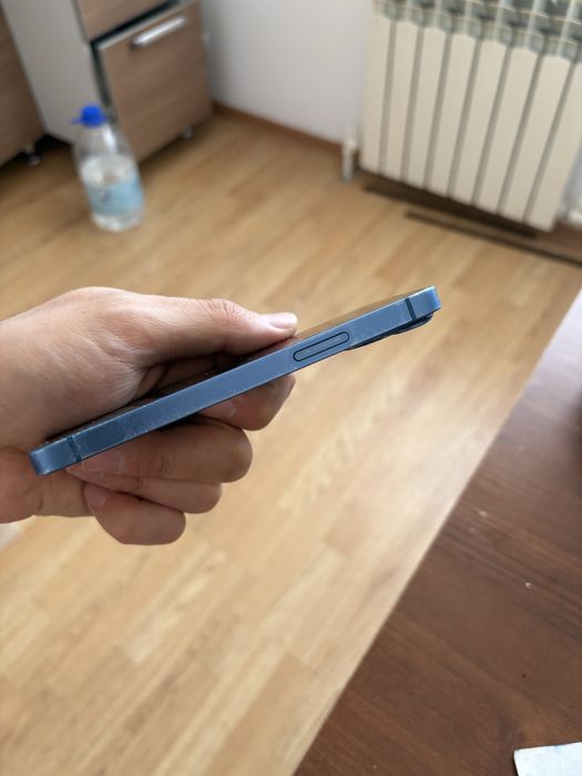 Продам айфон 13 мини